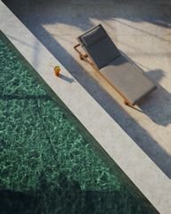 Deck da piscina do rooftop do ARTi Leblon